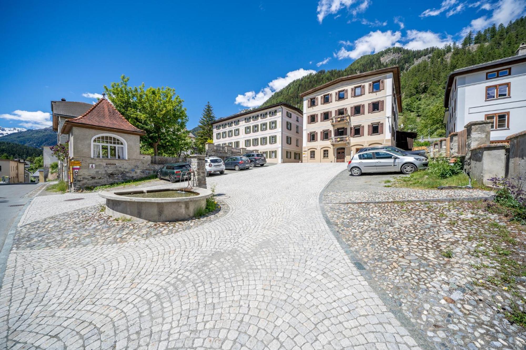 Chasa Plazza Gronda Apartment Lavin Екстериор снимка