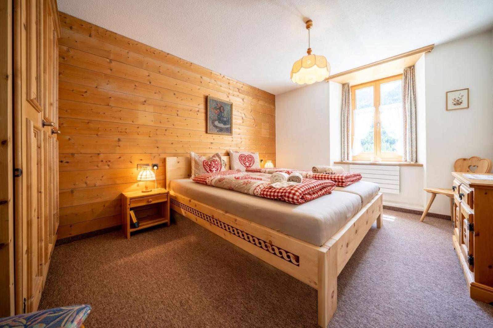 Chasa Plazza Gronda Apartment Lavin Екстериор снимка