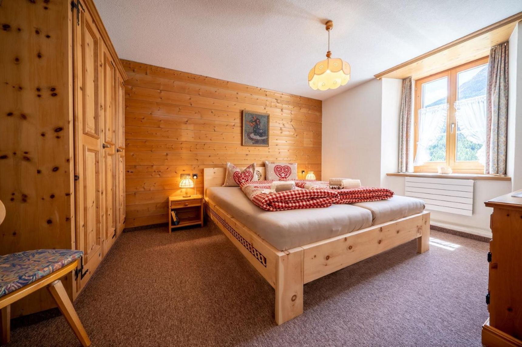 Chasa Plazza Gronda Apartment Lavin Екстериор снимка